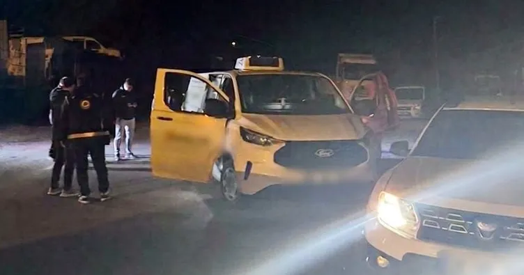 10 Düzensiz göçmen yakalandı, 2 organizatör tutuklandı