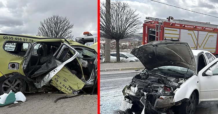 SON DAKİKA: Sivasspor tesisleri önünde can pazarı: Genç futbolcuları taşıyan taksiyle otomobil çarpıştı! Yaralılar var