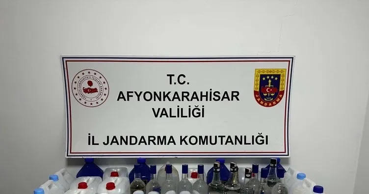 Afyon’da kaçak alkol ve silah operasyonu