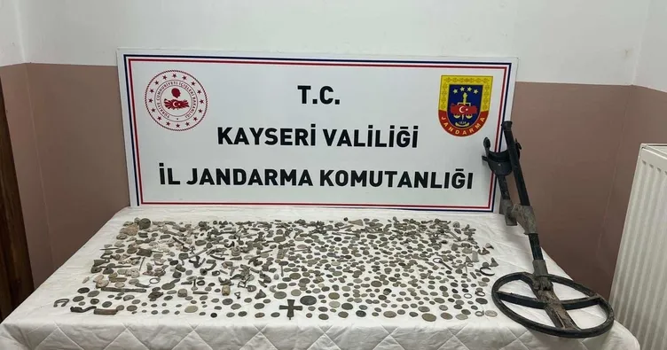 Kayseri’de “Anadolu Mirası” operasyonu: 878 tarihi eser ele geçirildi!