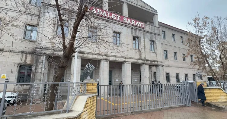 ‘Başkomiserim’ diyerek dolandırdılar! 774 bin liralık vurgunda IBAN sahibine ağır ceza