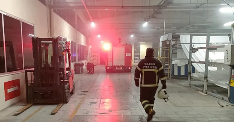 Bilecik’te tekstil fabrikasında yangın: 3 işçi dumandan etkilendi!