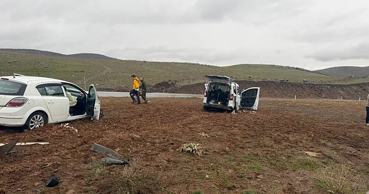 Bingöl’de feci kaza! Hafif ticari araç ile otomobil çarpıştı: Çok sayıda yaralı var
