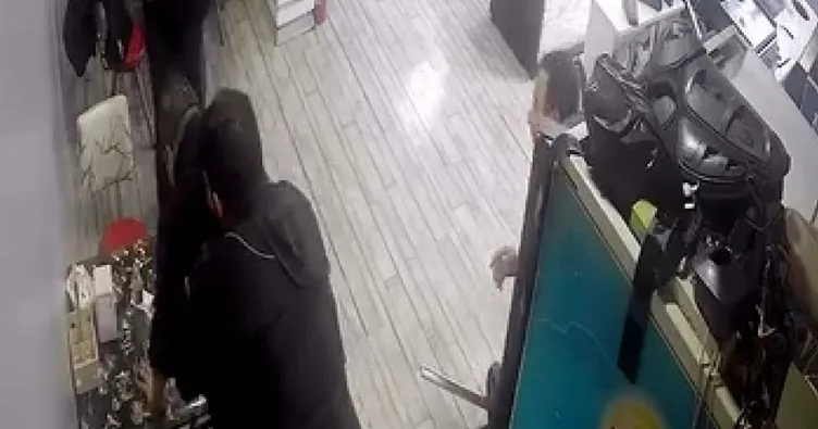 Çorum’da kurye heimlich ile hayat kurtardı