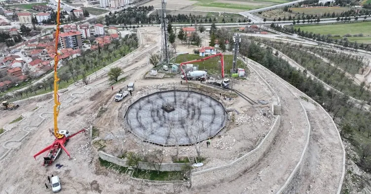 Çünür Tepesi’ne 360 derece döner sistemli restoran yapılıyor