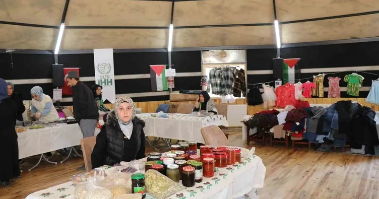 Gazze’ye destek için hayır çarşısı