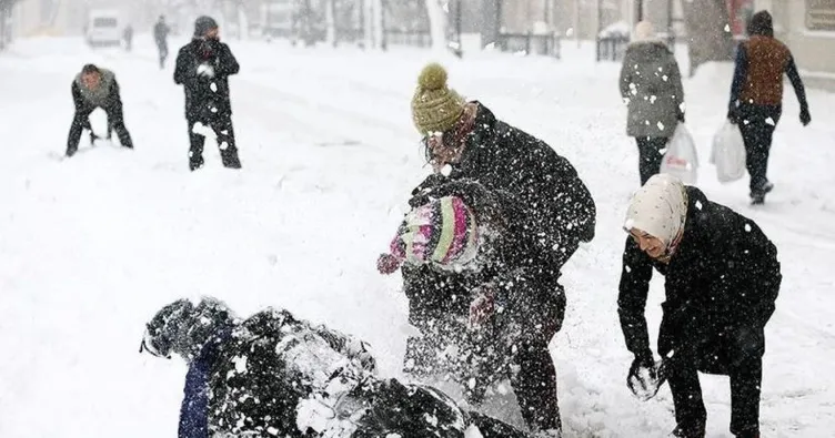 Gümüşhane’de kar nedeniyle eğitim öğretime 1 gün ara verildi