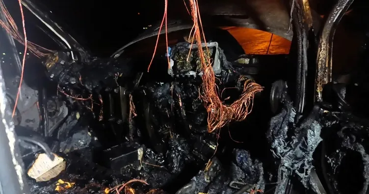 Hasta nakil aracı alev alev yandı, yatalak hasta son anda kurtarıldı