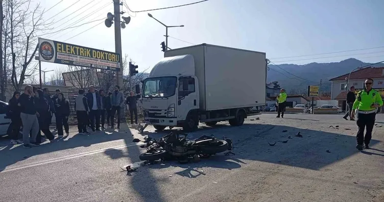 Motosiklet sürücüsü 20 yaşındaki Gonca Gül kaza kurbanı