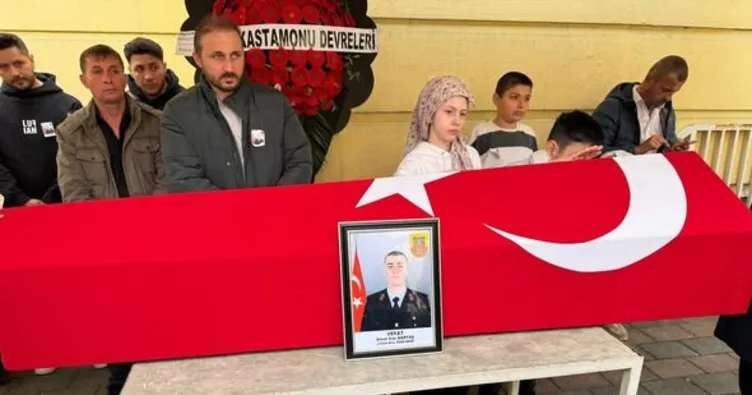 Trafik Kazasında hayatını kaybeden Uzman Çavuş Bartın’da toprağa verildi