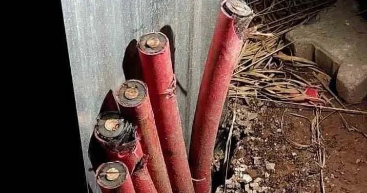 Vinç kiralayıp gerilim hattı kablolarını çaldılar